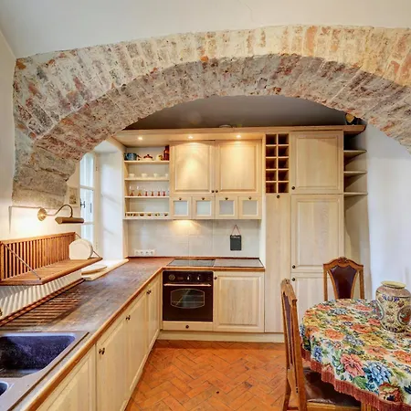 Historic Medieval House With Private Garden Reval